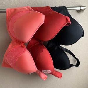 Angelina Bras 38DDD - Black, Red and Pink